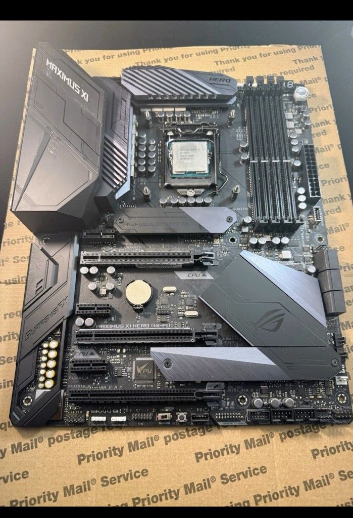 Asus Hero Xi Motherboard With Intel I9-9900k