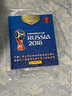 Hard  cover Album Russia  2018  Panini complete