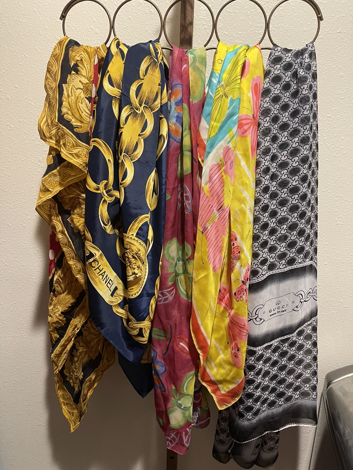 Silk Scarfs Selling As a Lot of 5. Spring Cleaning The Closet