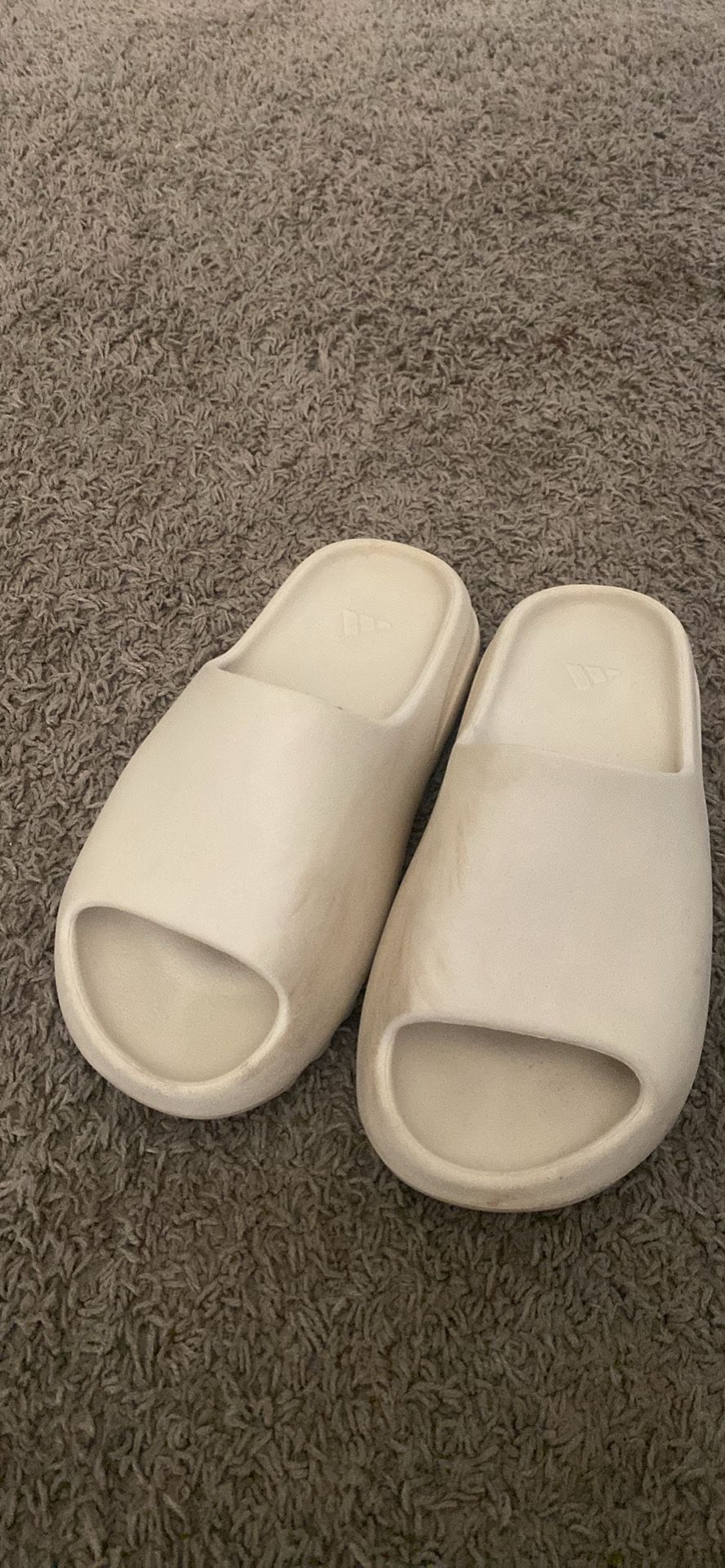 Adidas Yeezy Slide Bone 2022