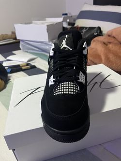 Jordan 4 