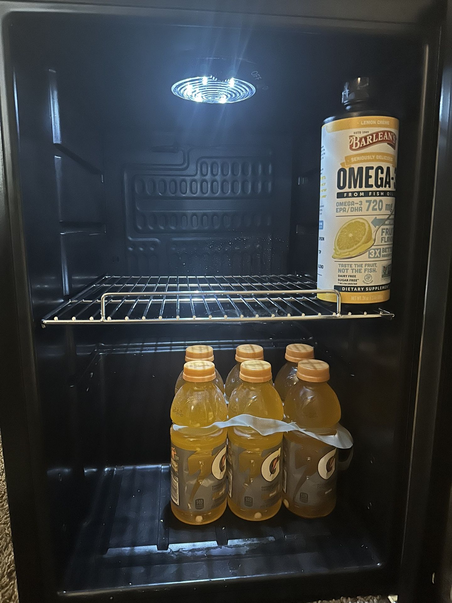 Mini Fridge 80 Can Capacity