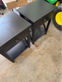 Small bedroom night end stand tables