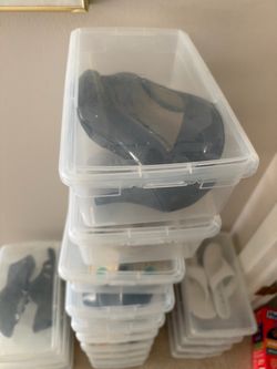 Women’s shoes, sizes between 7 and 8 Women’s shoes, sizes between 7 and 8