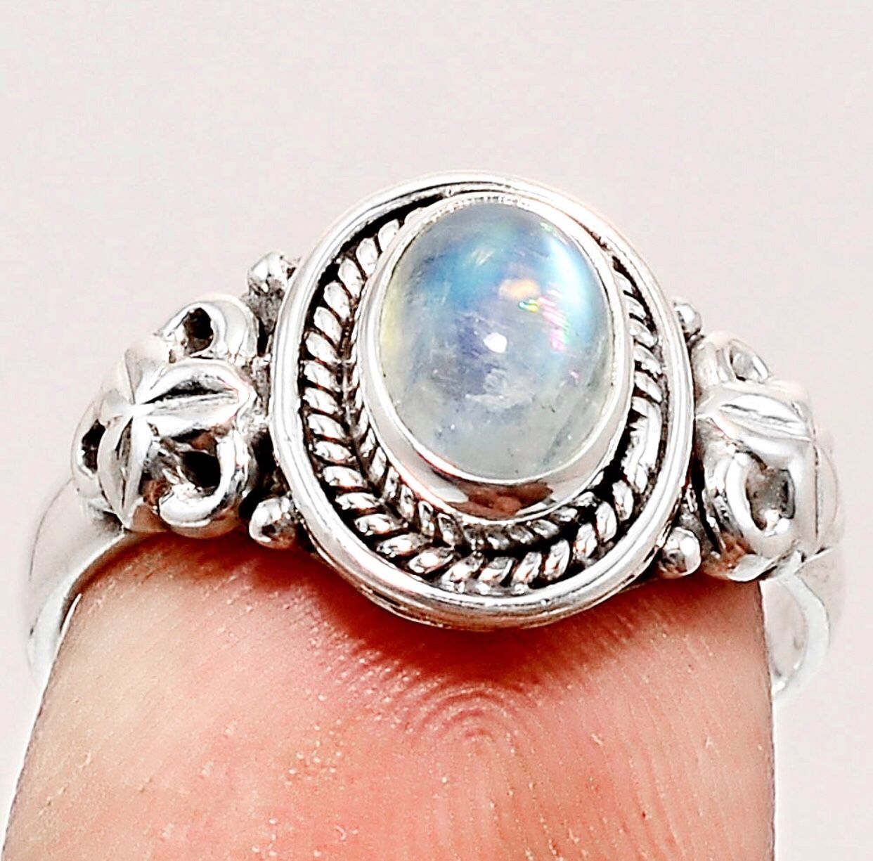 Rainbow Moonstone - India 925 Ring Size 8