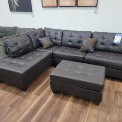 New 2pc Reversible Sectional and Ottoman In Espresso 