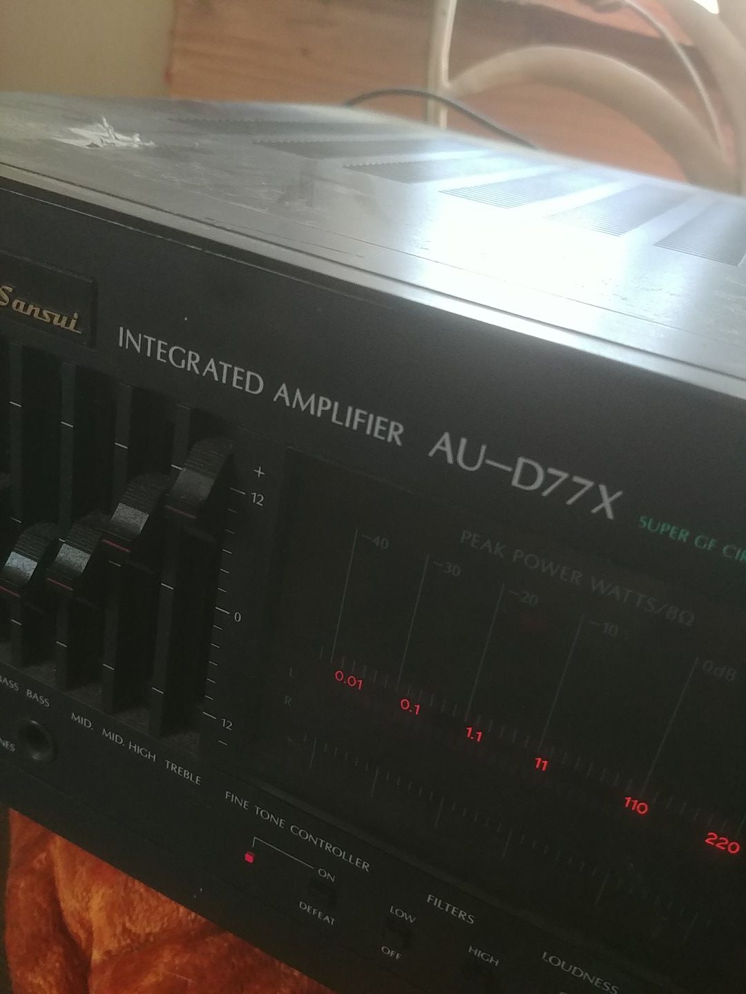 Sansui integrated amplifier AU-D77X