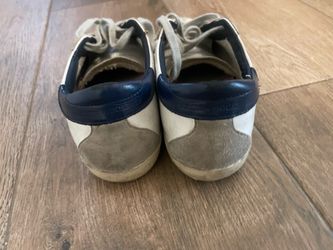 Golden goose