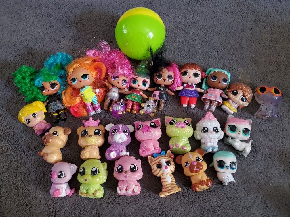 LOL DOlls