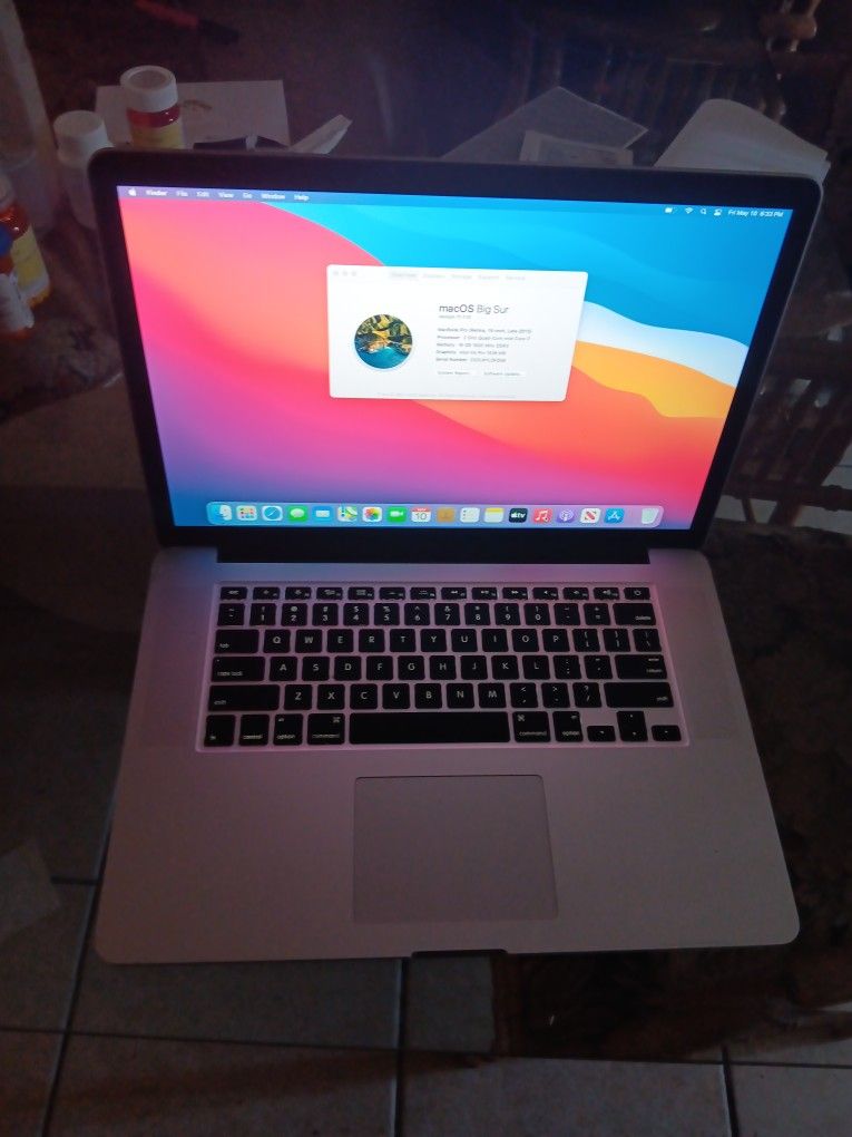A MacBook  Pro  Late 2013 15  Inch