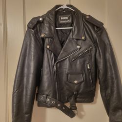 Leather jacket (Medium)