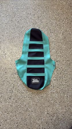 thrill seekers seat cover