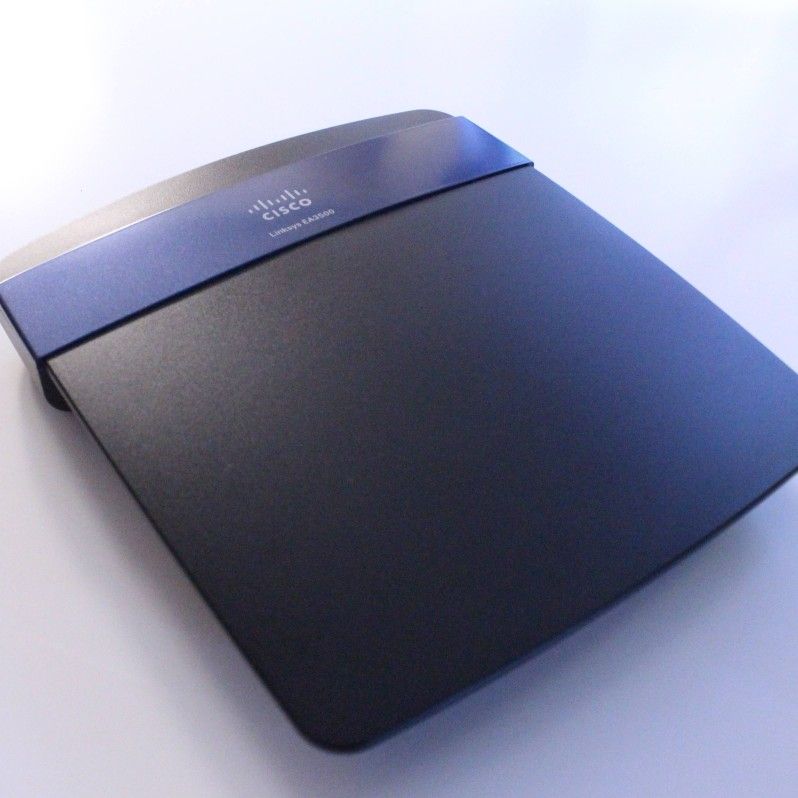 Cisco Linksys EA3500 Dual-Band Router $5