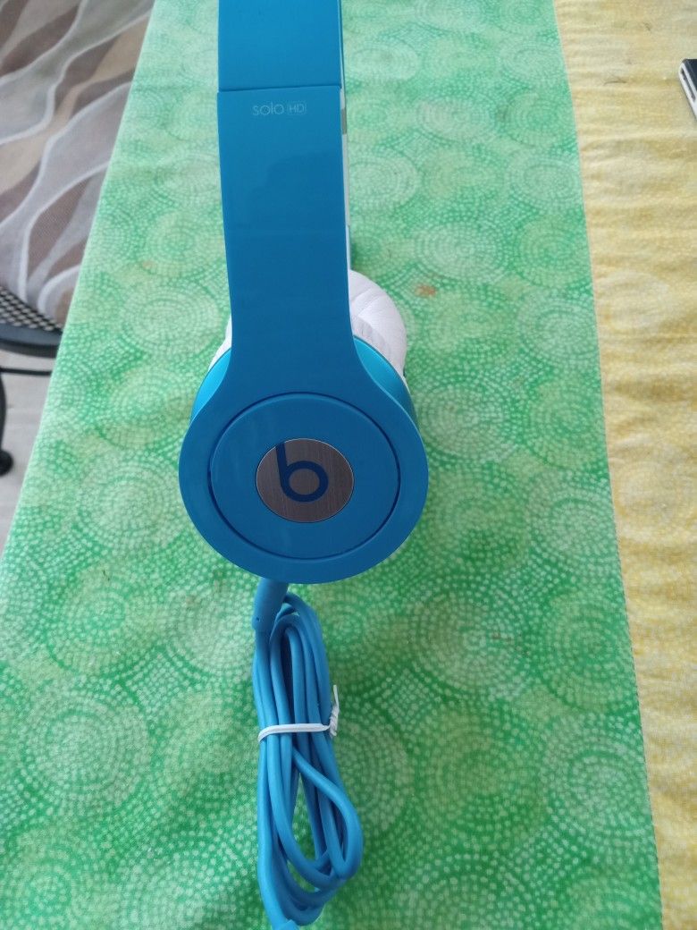BEATS BY DR DRE SOLO HEADPHONES WIRED
