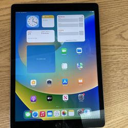 iPad Pro (12.9-inch), 128 GB with WiFi 