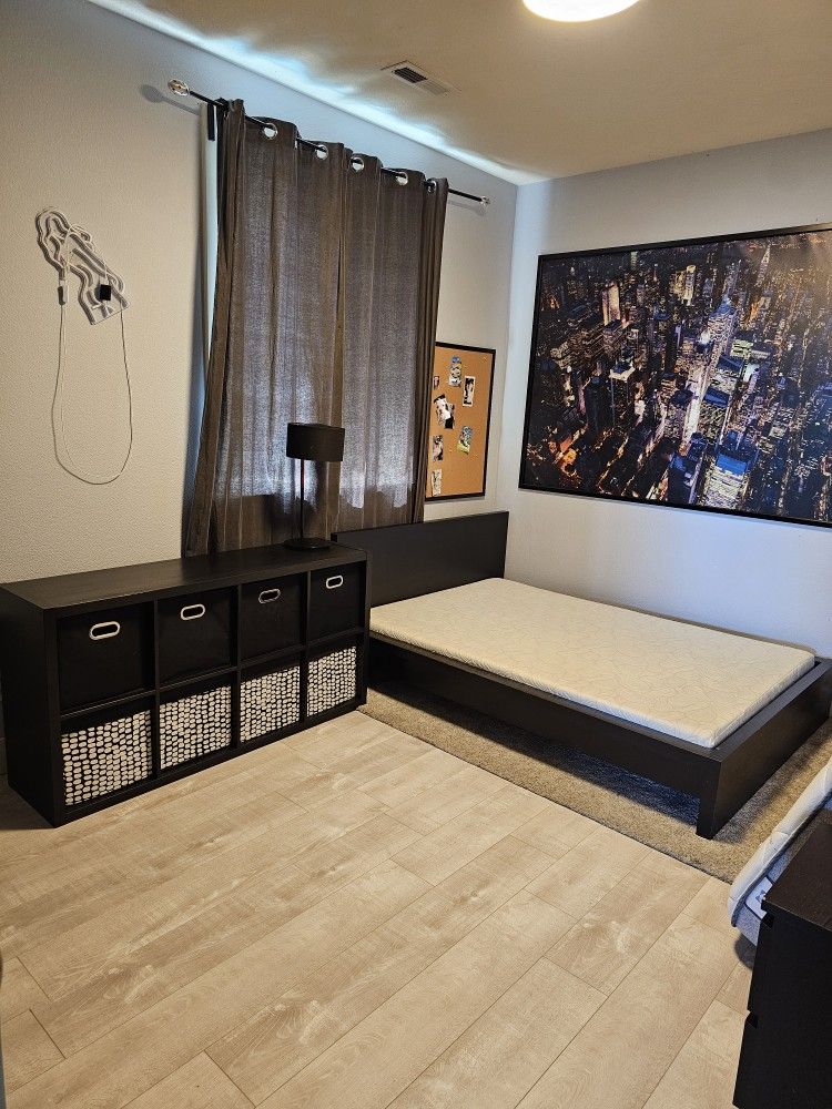 IKEA MALM FULL BEDROOM SET