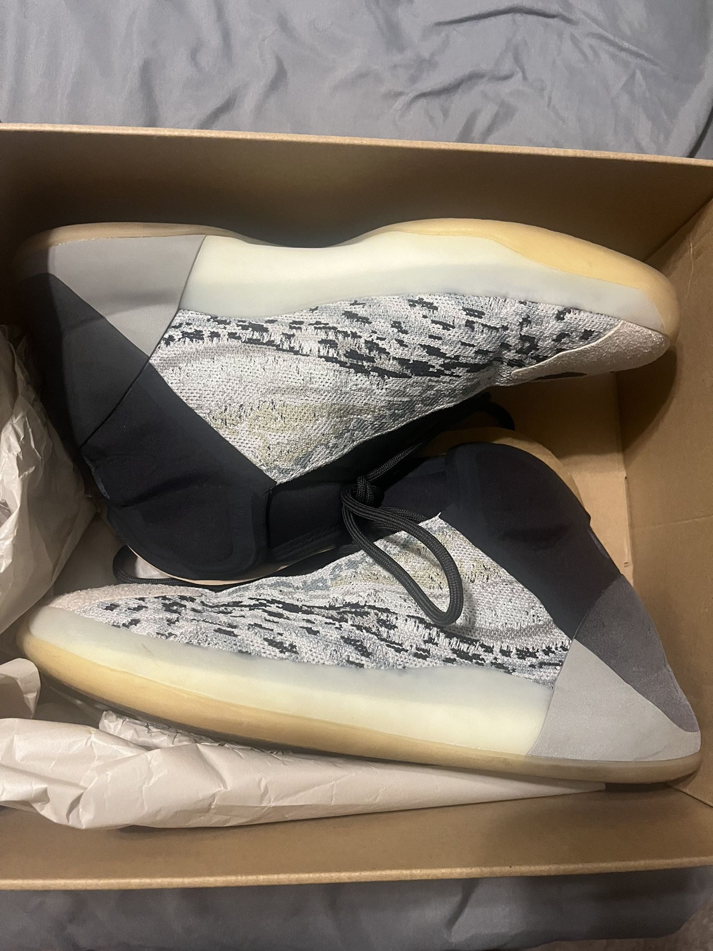Yeezy QNTM