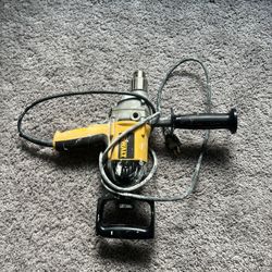 Dewalt/ Mud Mixer/ Drill