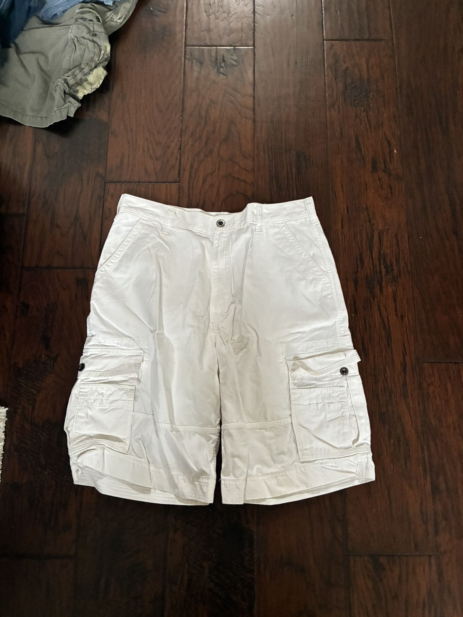 white baggy levi strauss