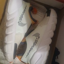 Boys Shoes Boys Clothes Woman's Clothes ALL Kimds Of Great Stuff