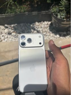 iPhone 17 pro max