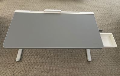 SAIJI Adjustable Laptop Bed Tray Desk Foldable Lap Desk with Drawer (Gray)