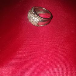 925 Vintage Ring I Think The Size Of Size 8 I'm Not Sure