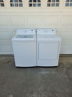 LG WASHER AND GAS DRYER