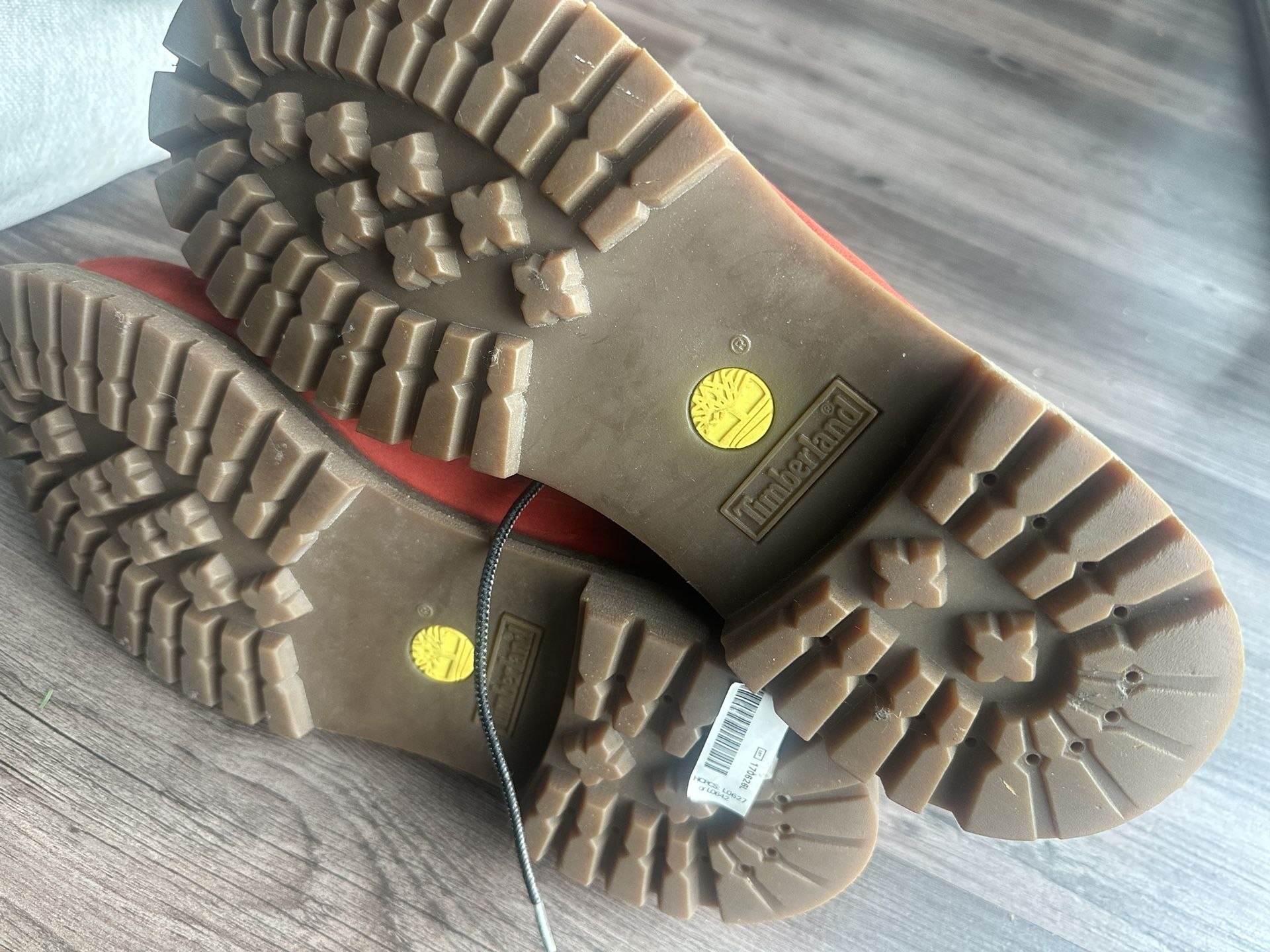 Timberland Red and Brown Leather Boots (Rare) clean  display picture 2