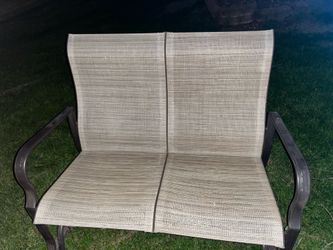 Outdoor glider bench