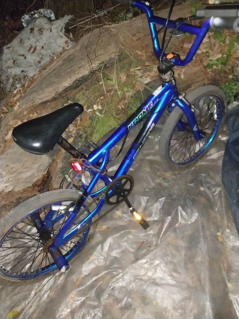 KROME GENESIS BMX BIKE