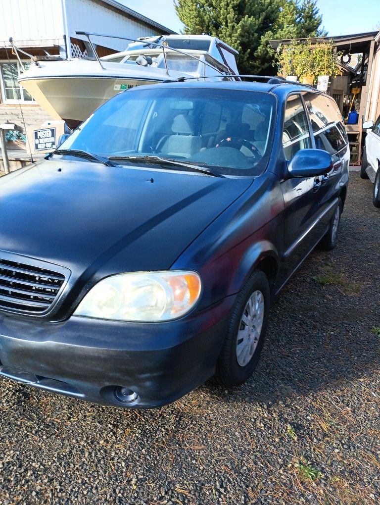 2003 KIA Sedona