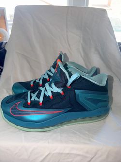 Nike LeBron 11 Low teal size 10.5 Basketball Sneakers