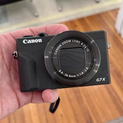Canon PowerShot G7x Mark III 