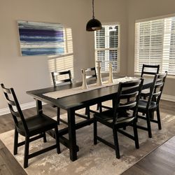 BLACK DINING TABLE