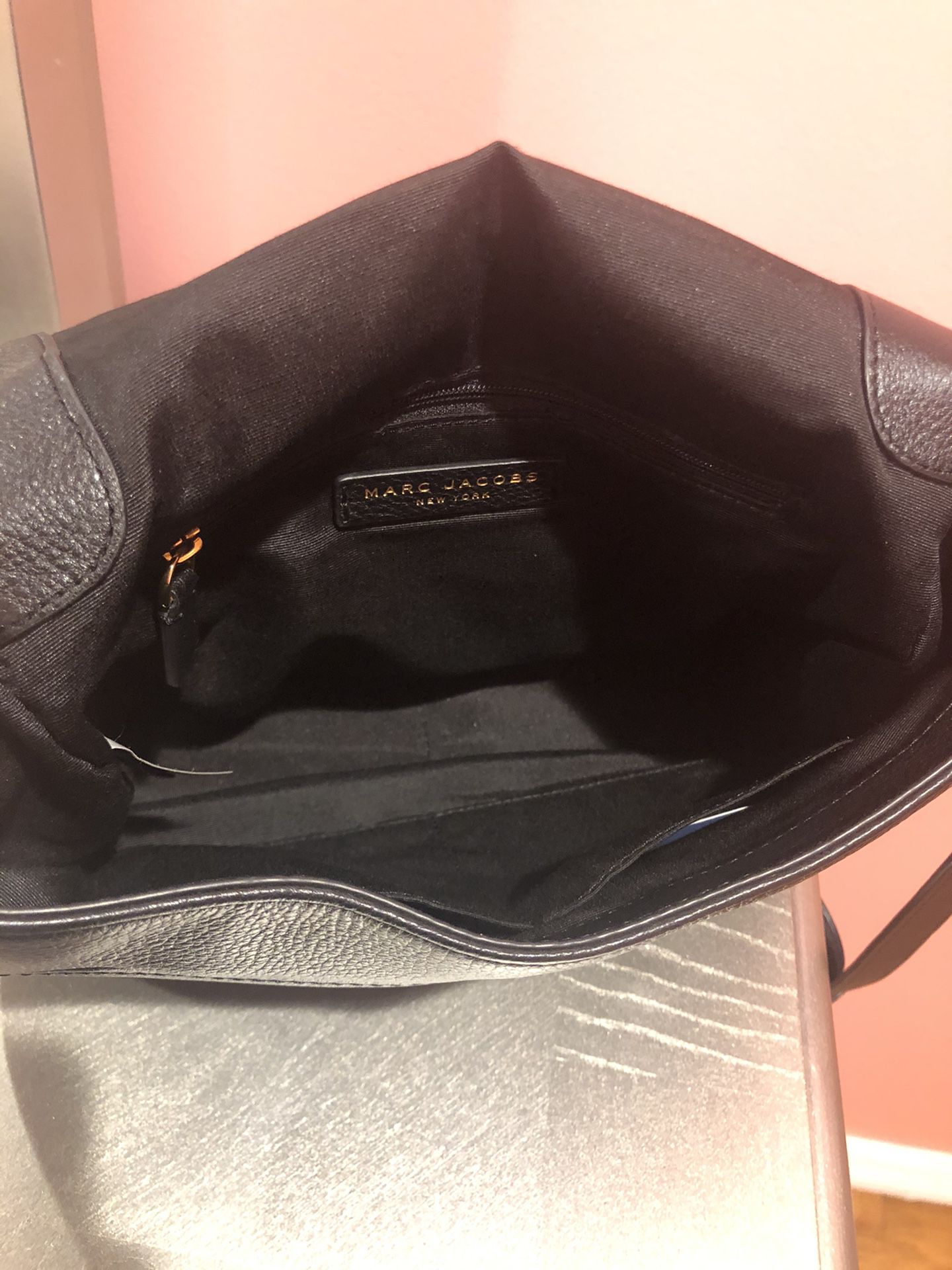 Marc Jacobs Big Messenger Leather Crossbody Bag
