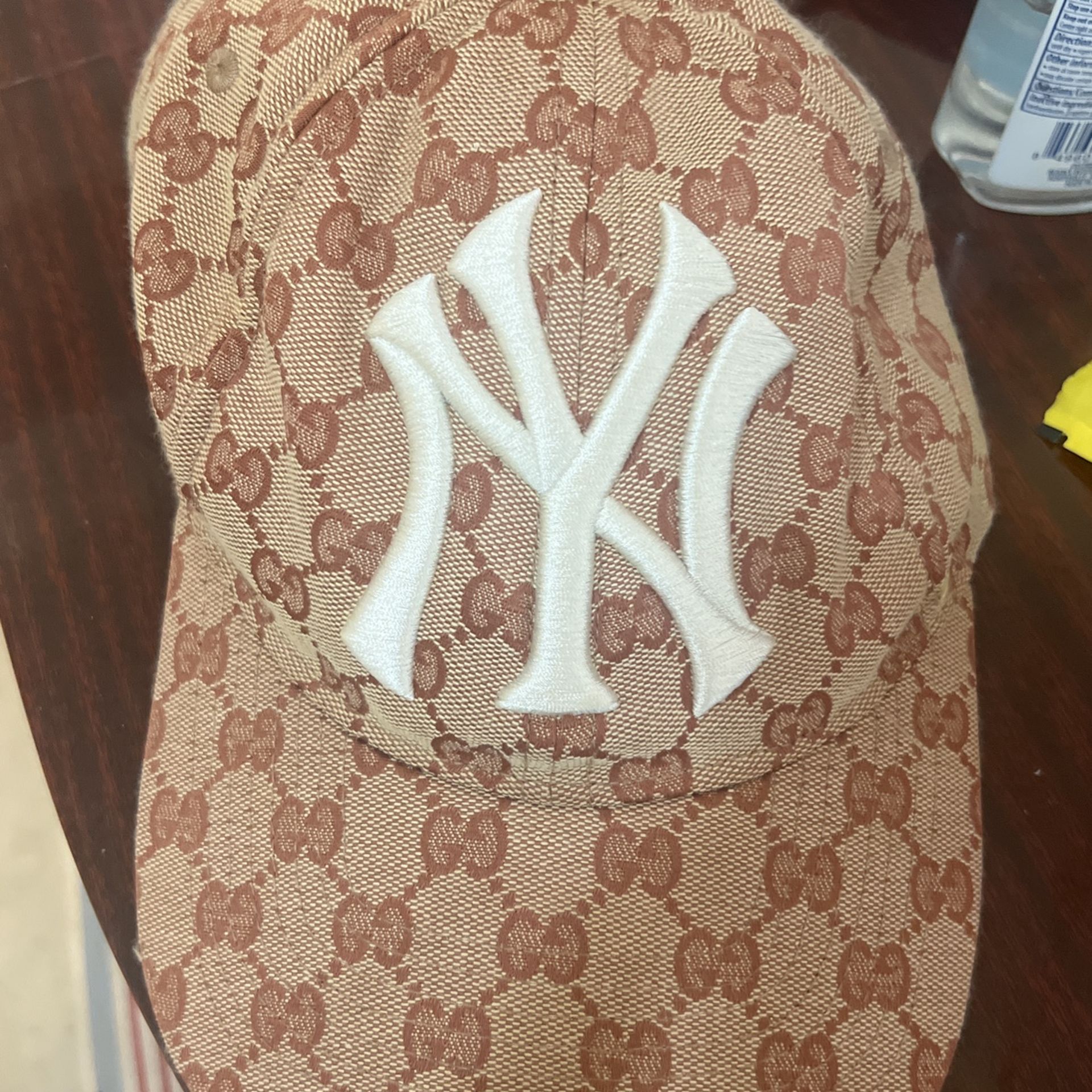 Gucci New York Hat