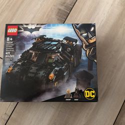 LEGO DC Batman Batmobile Tumbler: Scarecrow Showdown 76239 
