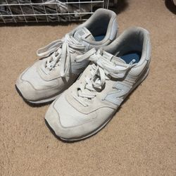 Women’s New Balance size 9.5