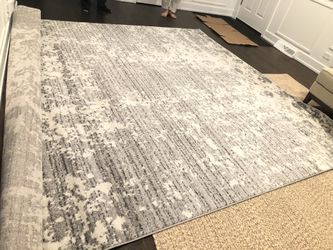 BRAND NEW RUG 10 x 13
