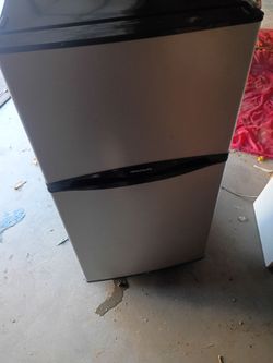Mini fridge, refrigerator, fridge