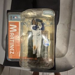McFarlane MLB Series 10 Pedro Martinez Mets Figure (in Package)