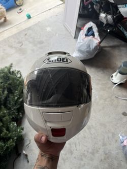 Shoei Neotec 3 