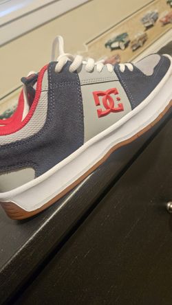 DC, Men's Size 10.5
