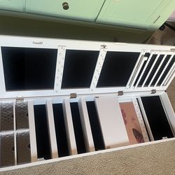 Hanging mirror jewelry case