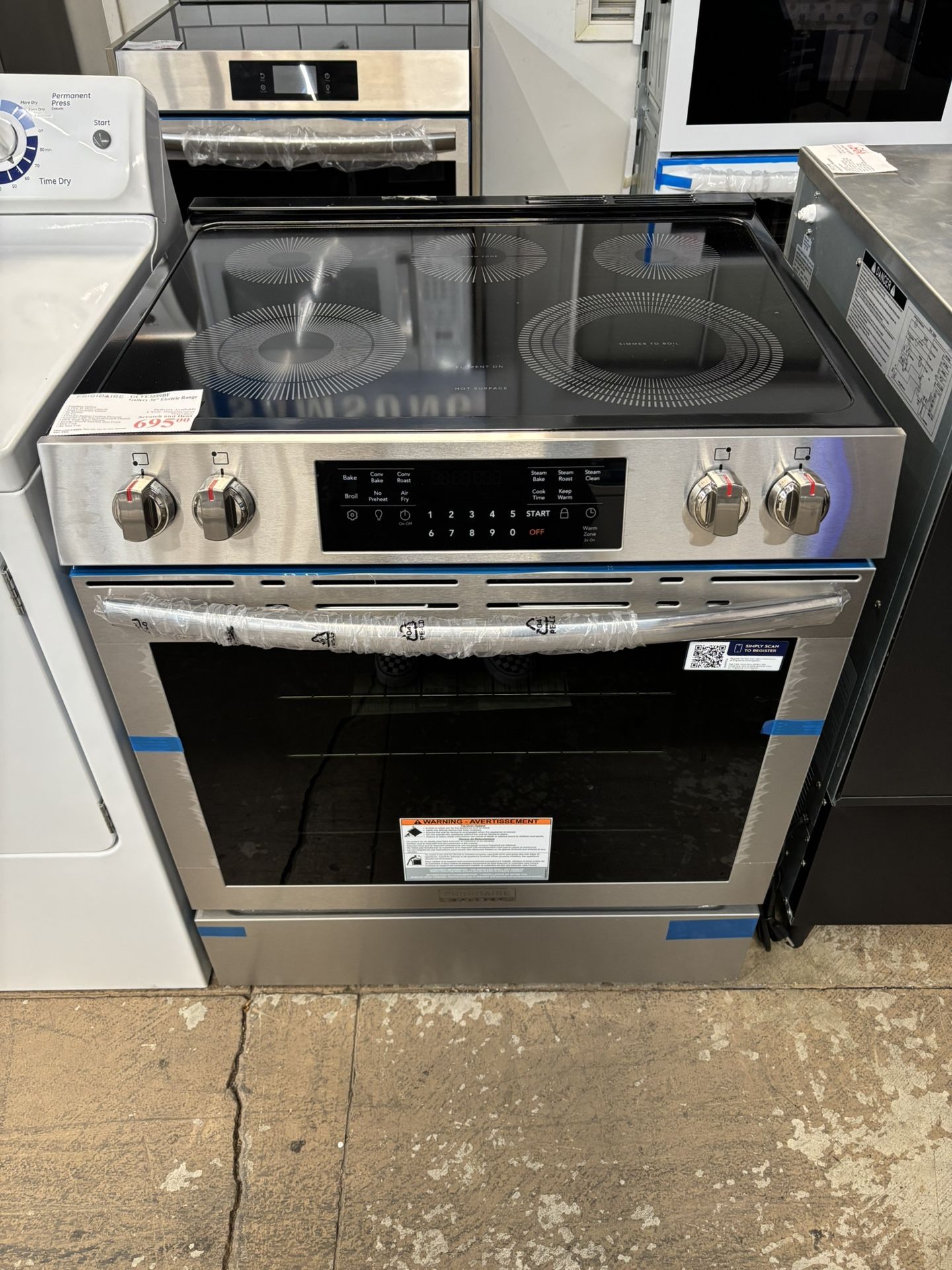 New Frigidaire Gallery 30” Electric Slide In Range