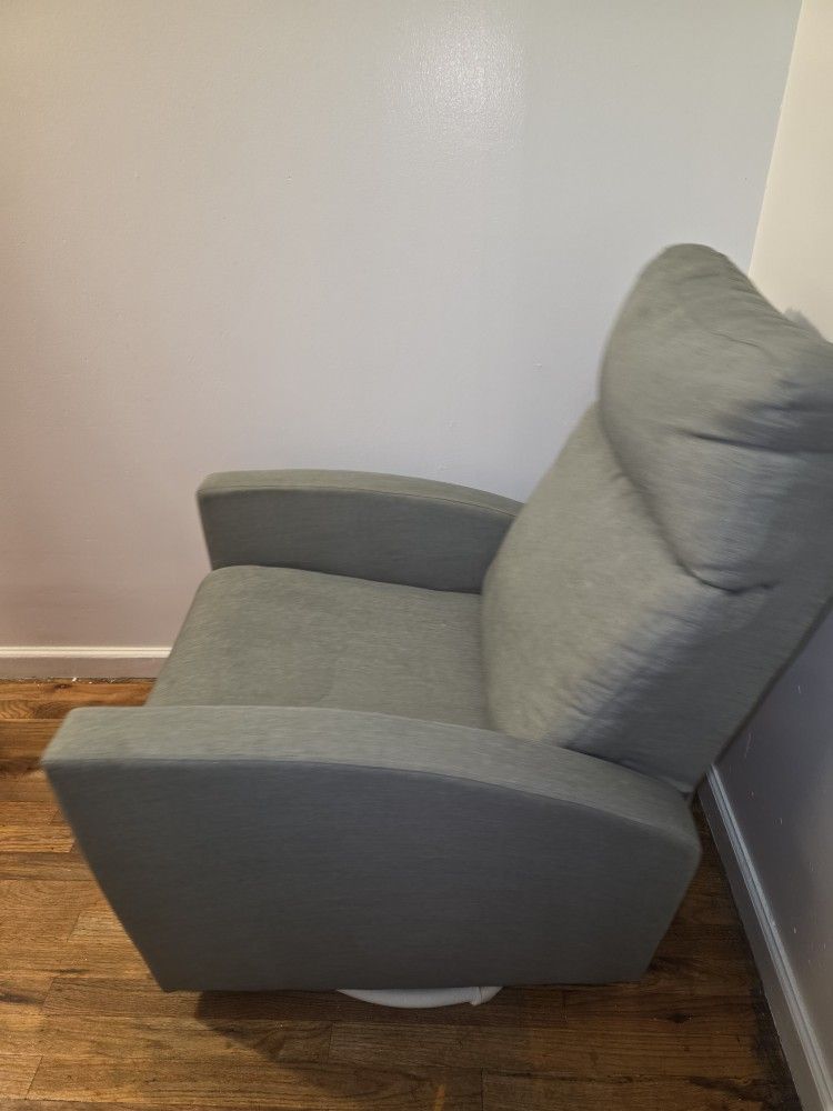 Nursing Chair Tilt Back/rotate