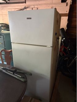 Working Fridge. 7 yrs old.