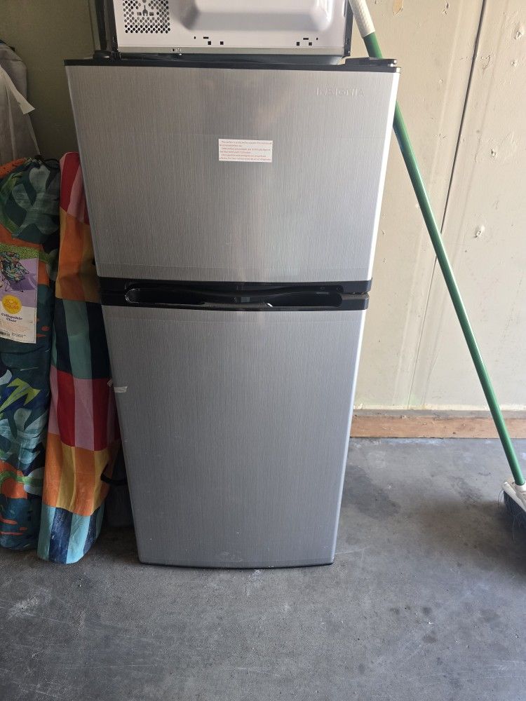 Mini Fridge $150
