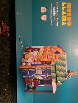Kit Mondo Llama Color-Your-Own Cabin